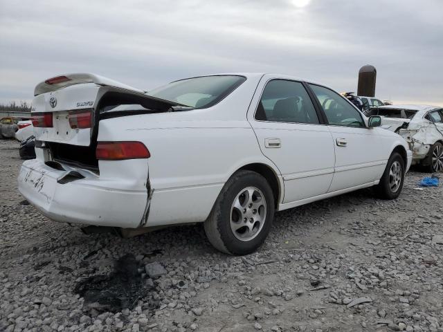 4T1BG22K0XU594392 - 1999 TOYOTA CAMRY CE WHITE photo 3