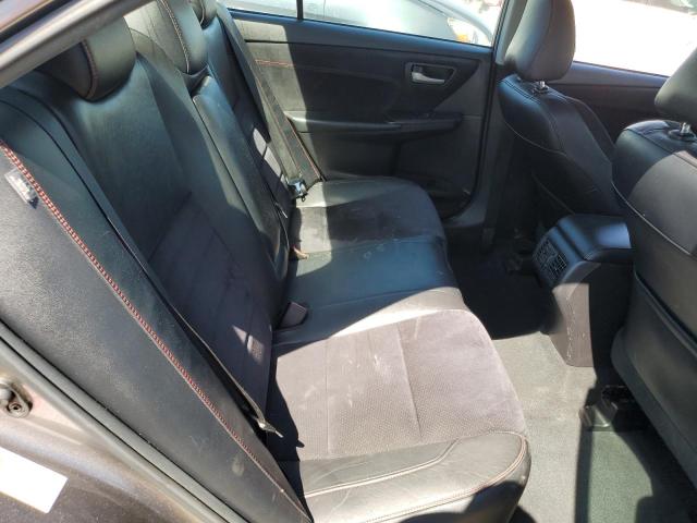 4T1BF1FK5FU486257 - 2015 TOYOTA CAMRY LE 石墨色 照片 10