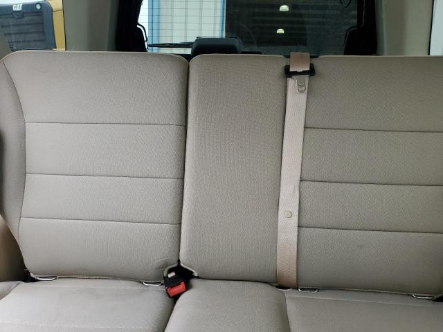 1FMCU9D76BKB36780 - 2011 FORD ESCAPE XLT WHITE photo 10