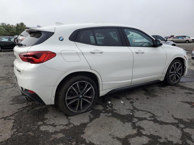 WBXYN1C52KEF29365 - 2019 BMW X2 M35I WHITE photo 3
