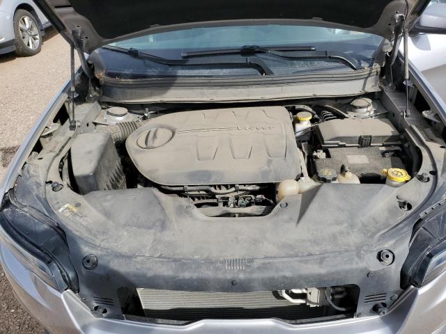 1C4PJMCXXKD155579 - 2019 JEEP CHEROKEE LATITUDE Silber Foto 12