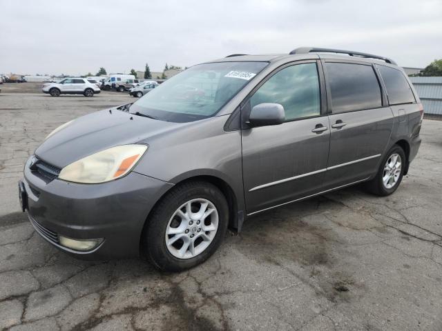 2005 TOYOTA SIENNA XLE, 