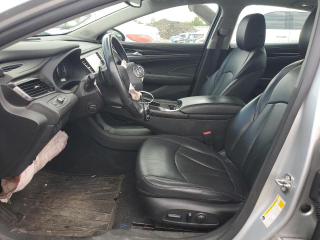 1G4ZP5SS9JU145543 - 2018 BUICK LACROSSE ESSENCE Argent photo 7