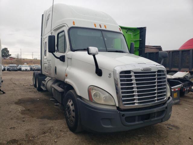 1FUJGLBG3DLBY0277 - 2013 FREIGHTLINER CASCADIA 1 WHITE photo 1