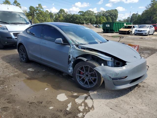 5YJ3E1EAXJF013234 - 2018 TESLA MODEL 3 Сірий фото 4