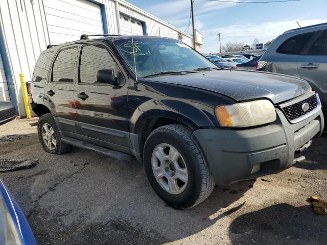 1FMYU03193KB11369 - 2003 FORD ESCAPE XLT BLACK photo 4