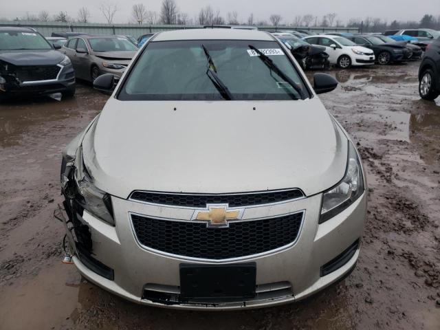 1G1PA5SG8D7162998 - 2013 CHEVROLET CRUZE LS GOLD photo 5