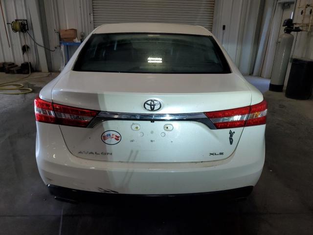 4T1BK1EB4DU032687 - 2013 TOYOTA AVALON BASE أبيض صورة 6