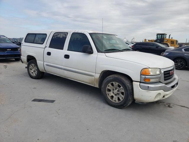 2GTEC13T261183004 - 2006 GMC NEW SIERRA C1500 WHITE photo 4