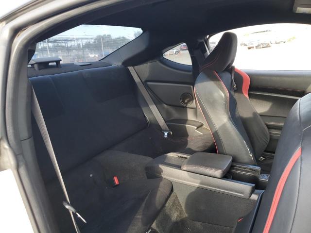 JF1ZNAA19F8706356 - 2015 TOYOTA SCION FR-S WHITE photo 10