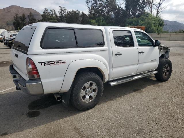 5TFLU4EN8DX079377 - 2013 TOYOTA TACOMA DOUBLE CAB Weiß Foto 3
