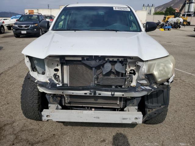 5TFLU4EN8DX079377 - 2013 TOYOTA TACOMA DOUBLE CAB Weiß Foto 5
