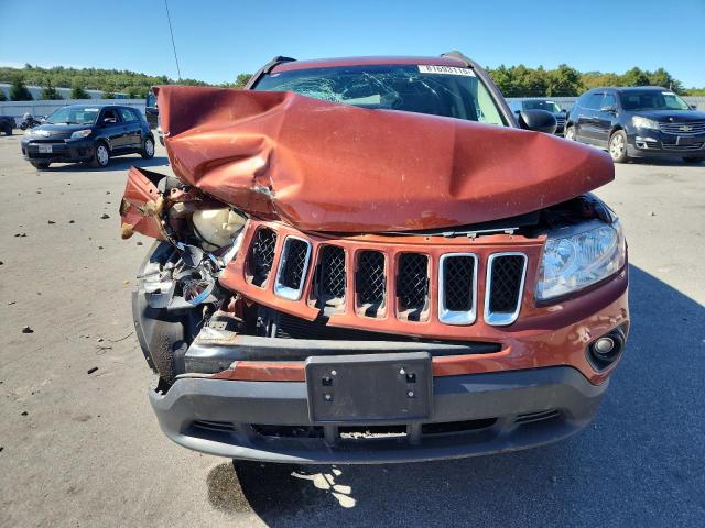 1C4NJDEB7CD588335 - 2012 JEEP COMPASS LATITUDE ნარინჯისფერი ფოტო 5