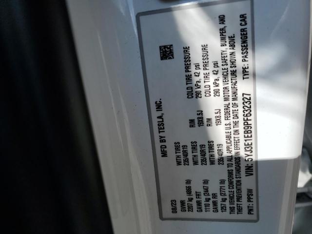 5YJ3E1EB9PF632327 - 2023 TESLA MODEL 3 Blanc photo 12