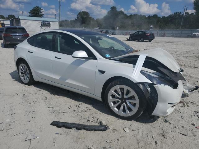 5YJ3E1EB9PF632327 - 2023 TESLA MODEL 3 Blanc photo 4
