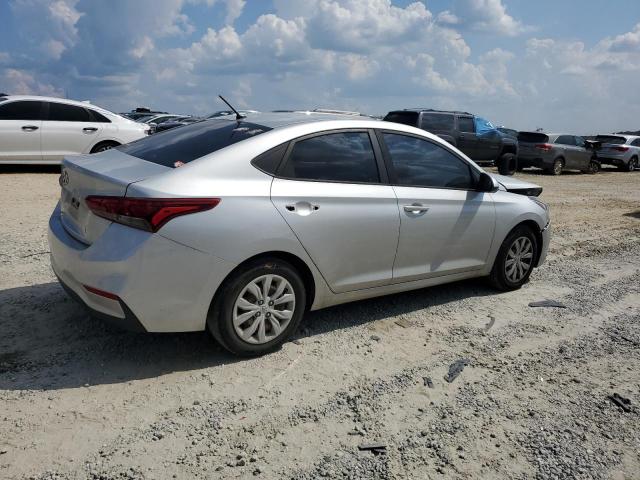 3KPC24A37KE060097 - 2019 HYUNDAI ACCENT SE Күміс фото 3