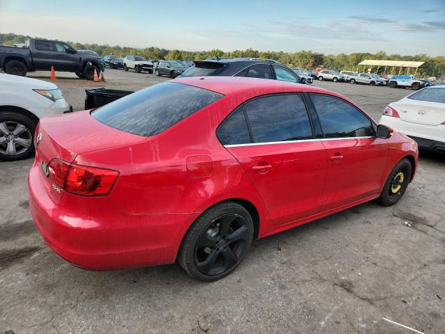 3VWDP7AJ8DM388415 - 2013 VOLKSWAGEN JETTA SE 红色 照片 3