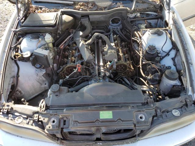 WBADE5323VBV90118 - 1997 BMW 540 I ვერცხლისფერი ფოტო 11