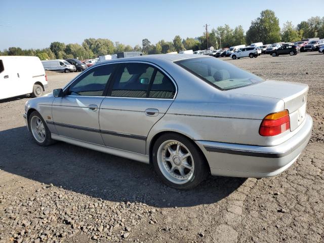WBADE5323VBV90118 - 1997 BMW 540 I ვერცხლისფერი ფოტო 2
