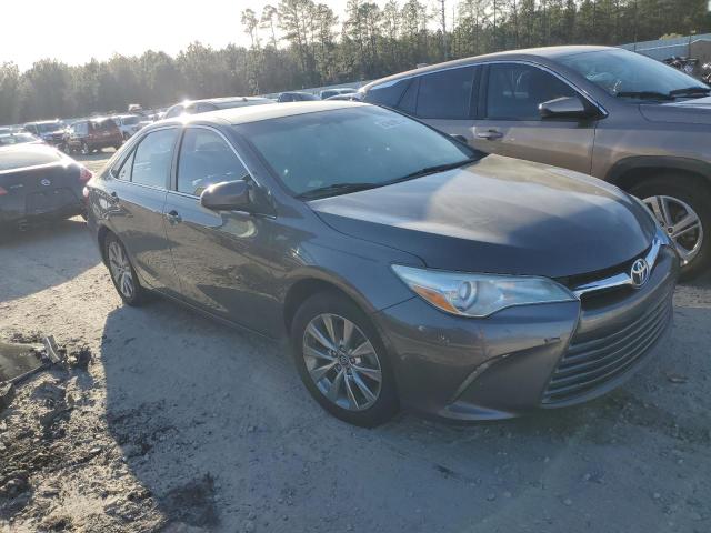 4T4BF1FK6FR498262 - 2015 TOYOTA CAMRY LE CHARCOAL photo 4