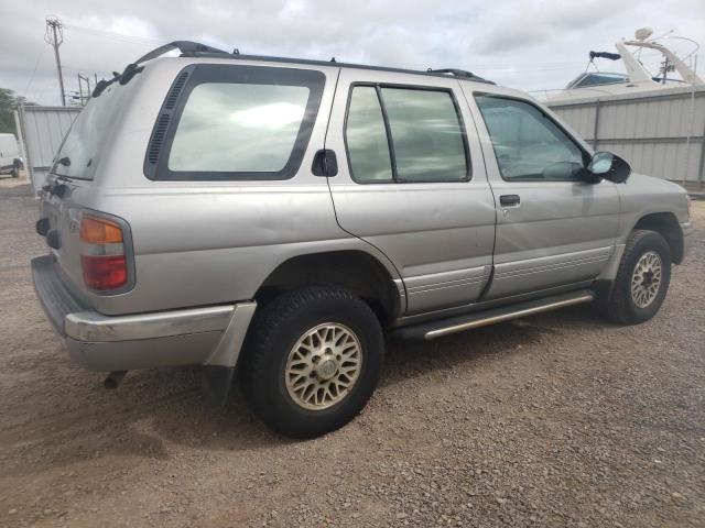 JN8AR05S4WW237931 - 1998 NISSAN PATHFINDER XE SILVER photo 3