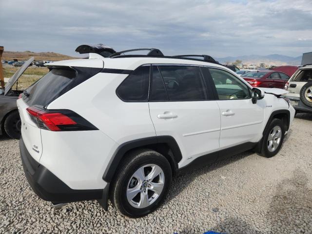 JTMRWRFV2LD068052 - 2020 TOYOTA RAV4 XLE WHITE photo 3