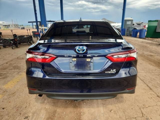 4T1C31AK2NU585749 - 2022 TOYOTA CAMRY LE BLUE photo 6