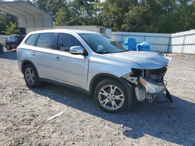 JA4AD3A3XFZ000573 - 2015 MITSUBISHI OUTLANDER SE 银色 照片 4