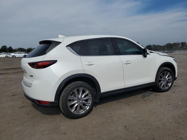 JM3KFBDM6K0686197 - 2019 MAZDA CX-5 GRAND TOURING WHITE photo 3