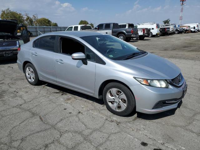 19XFB2F57FE276940 - 2015 HONDA CIVIC LX SILVER photo 4