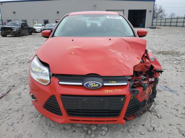 1FAHP3F23CL178499 - 2012 FORD FOCUS SE RED photo 5