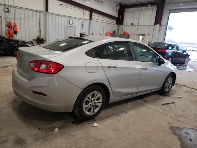 1G1BJ5SM1K7103627 - 2019 CHEVROLET CRUZE SILVER photo 3