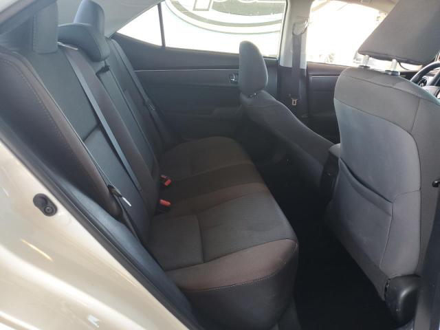 5YFBURHE5HP569493 - 2017 TOYOTA COROLLA L WHITE photo 10