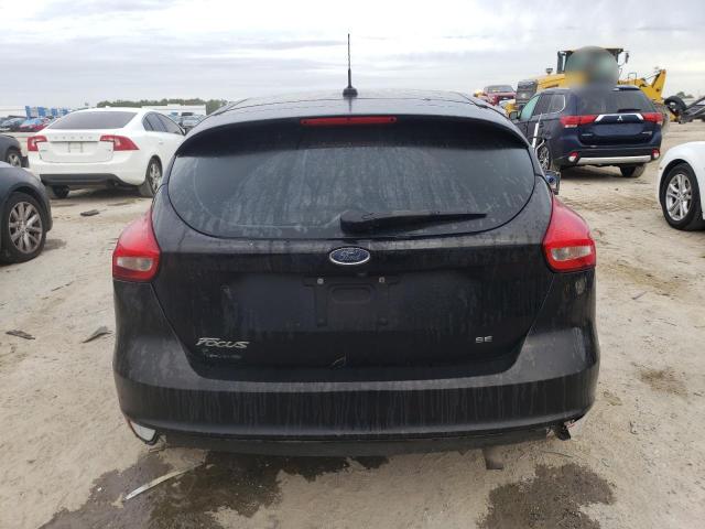 1FADP3K22JL209243 - 2018 FORD FOCUS SE BLACK photo 6