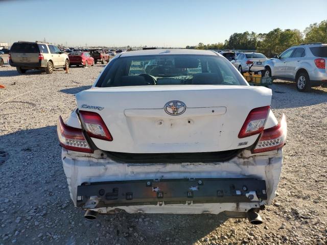 4T1BF3EK1BU681957 - 2011 TOYOTA CAMRY BASE أبيض صورة 6