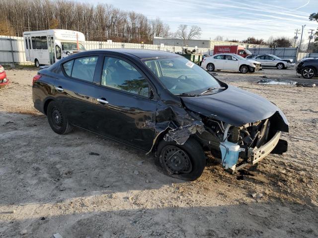 3N1CN7AP5KL839069 - 2019 NISSAN VERSA S BLACK photo 4