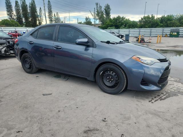 2T1BURHE5HC813322 - 2017 TOYOTA COROLLA L BLUE photo 4