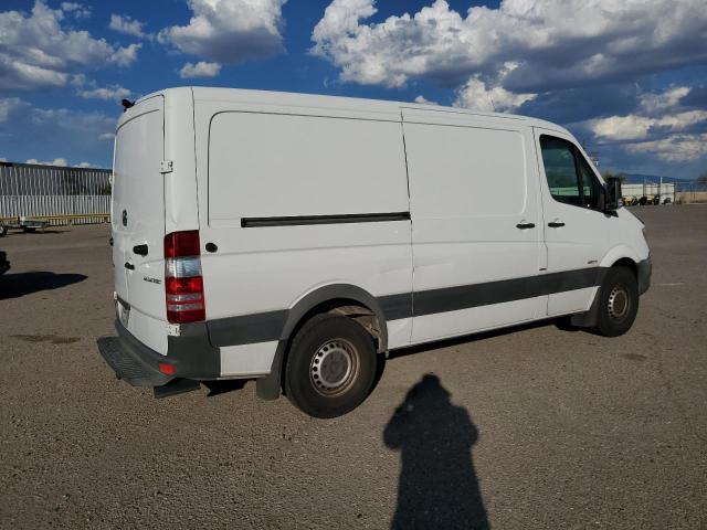 WD3PE7DC2E5841142 - 2014 MERCEDES-BENZ SPRINTER 2500 WHITE photo 3