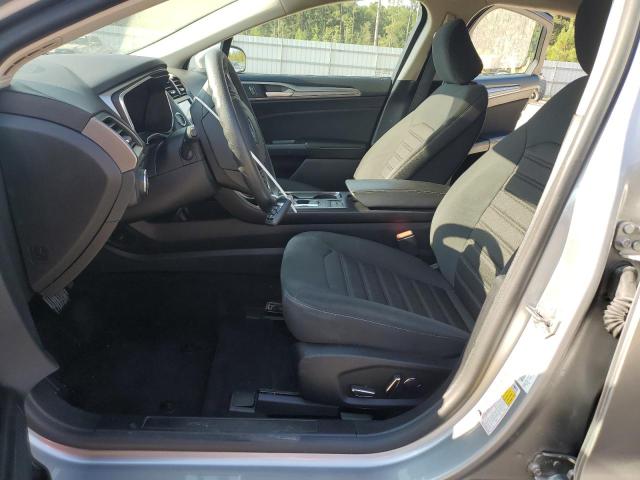 3FA6P0HD0LR219063 - 2020 FORD FUSION SE Արծաթագույն լուսանկար 7