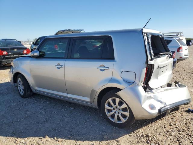 JTLZE4FE5FJ077232 - 2015 TOYOTA SCION XB 银色 照片 2