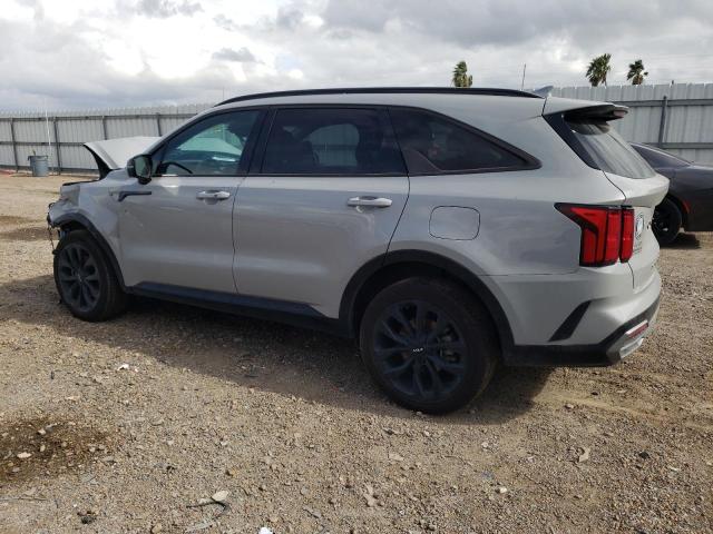 5XYRKDLF9NG133026 - 2022 KIA SORENTO SX SILVER photo 2