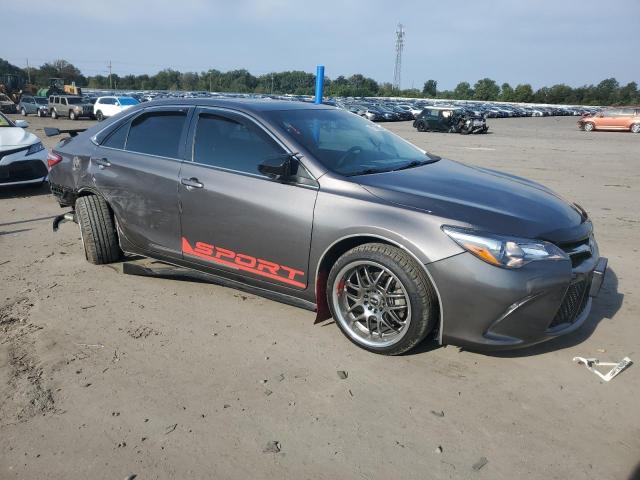 4T1BF1FK2HU327439 - 2017 TOYOTA CAMRY LE GRAY photo 4