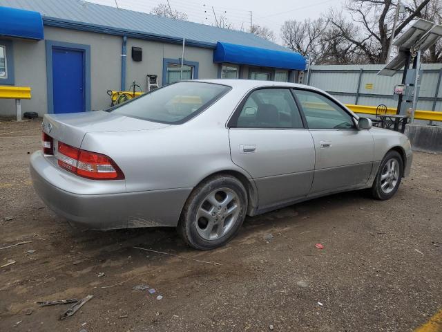 JT8BF28G4Y5085331 - 2000 LEXUS ES 300 SILVER photo 3