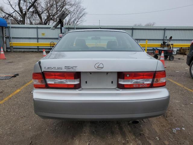 JT8BF28G4Y5085331 - 2000 LEXUS ES 300 SILVER photo 6