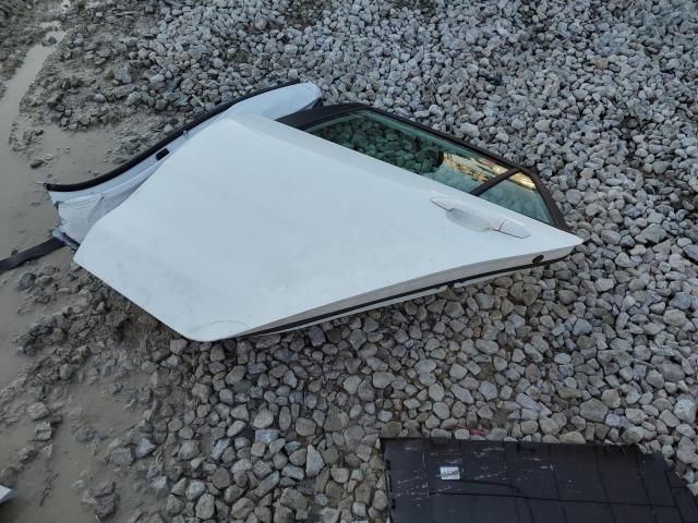 3KPA24AD8NE438285 - 2022 KIA RIO LX WHITE photo 12