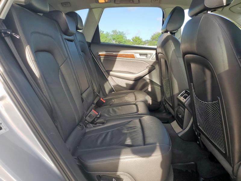 WA1LFAFP1FA064728 - 2015 AUDI Q5 PREMIUM PLUS SILVER photo 10