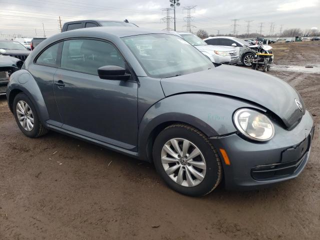 3VWFP7AT5EM624076 - 2014 VOLKSWAGEN BEETLE GRAY photo 4