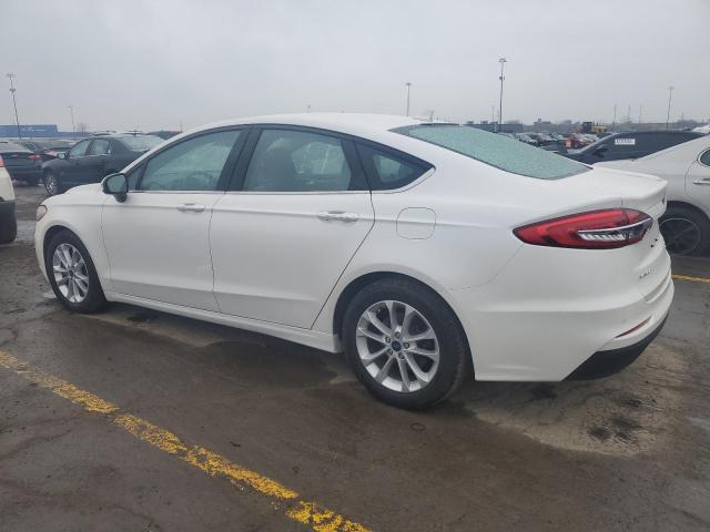 3FA6P0HD1LR250631 - 2020 FORD FUSION SE WHITE photo 2