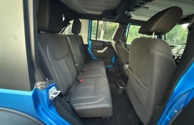1C4BJWEG4EL264715 - 2014 JEEP WRANGLER U SAHARA Կապույտ լուսանկար 6