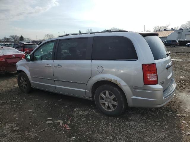 2A8HR54189R590906 - 2009 CHRYSLER TOWN & COU TOURING SILVER photo 2